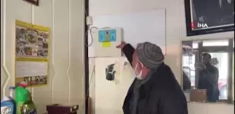 Boş evin duvarını delip kuyumcu dükkanına girdiler... 150 bin lira değerinde takı çaldılar