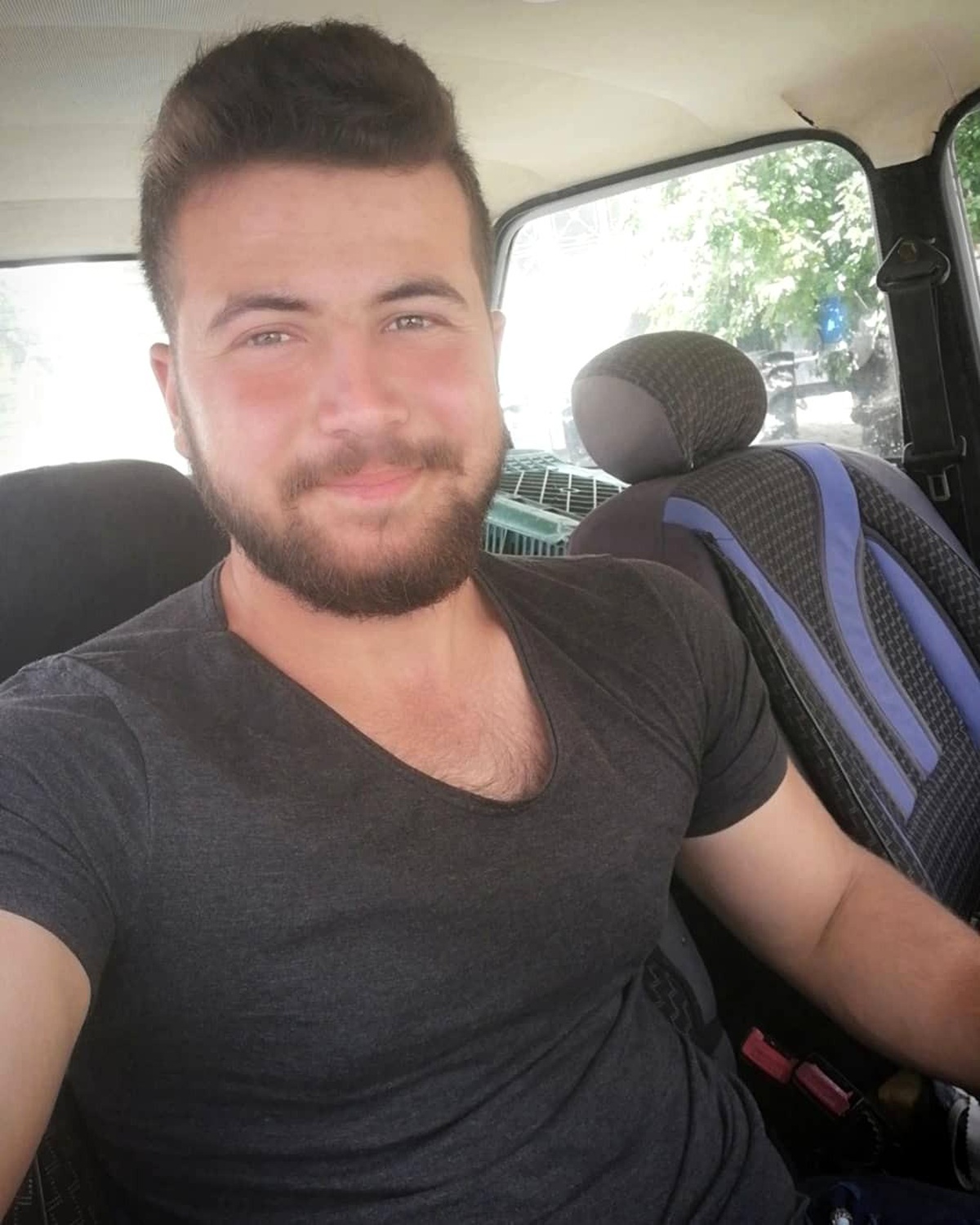 Gediz\'de iş makinesine sıkışan işçi feci şekilde can verdi