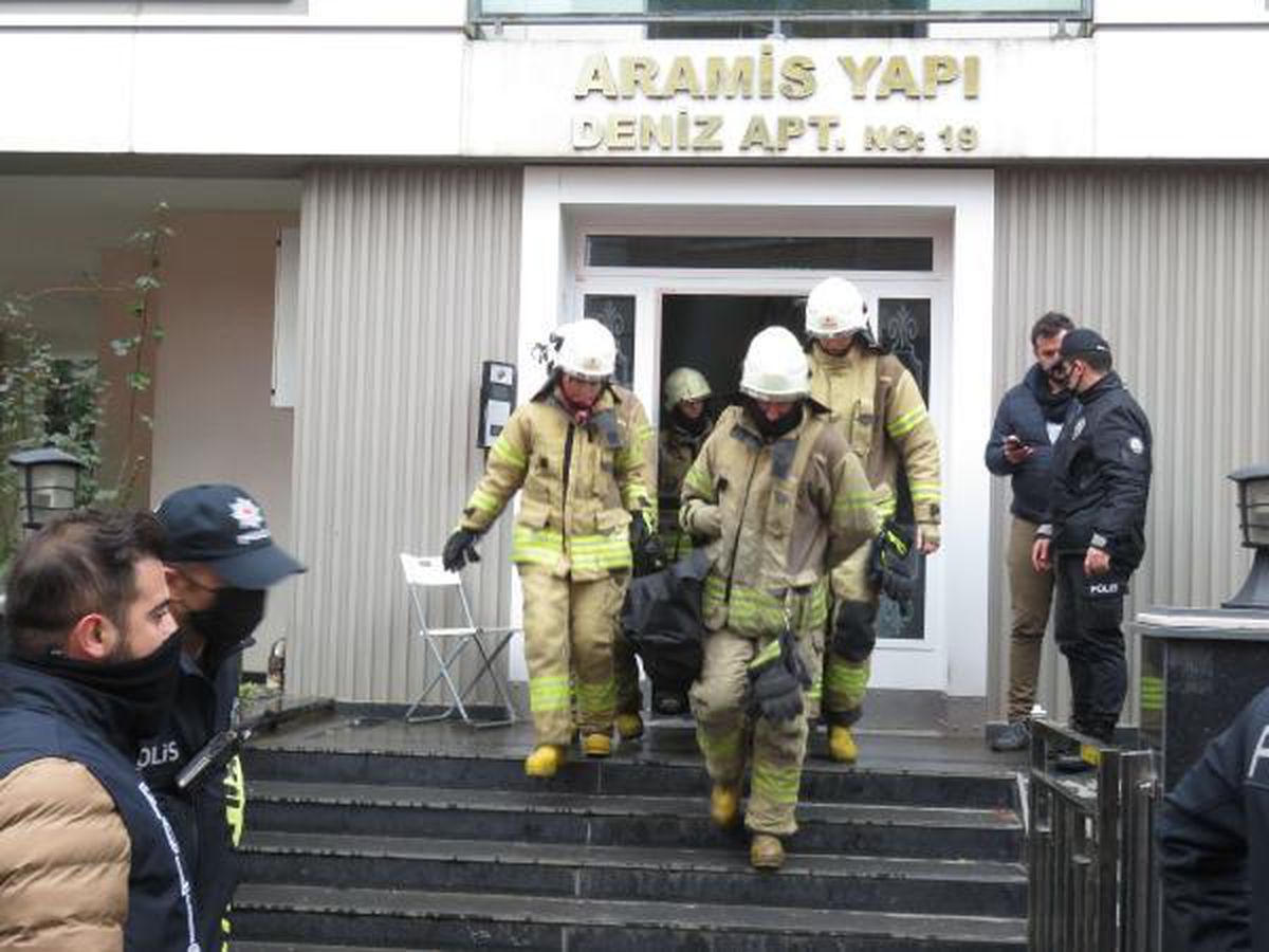 Son dakika haber | Kadıköy\'de dairede yangın: 1 ölü