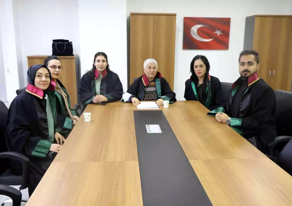 Trabzon Barosu\'ndan avukat Dilara Yıldız\'ın öldürülmesine tepki