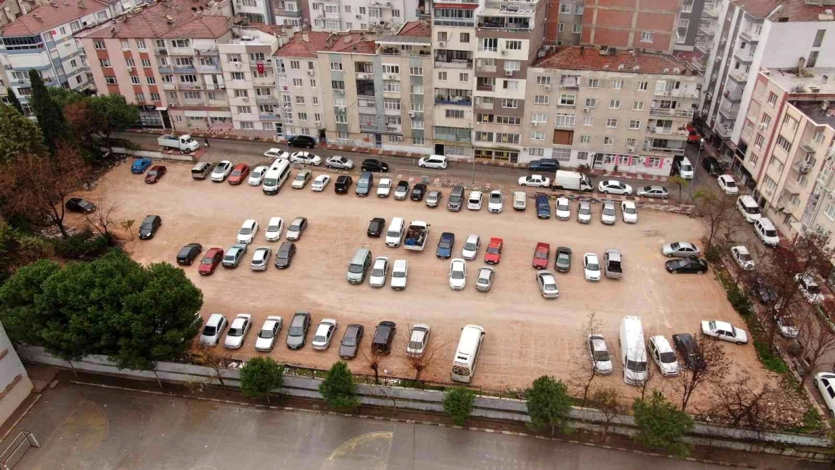 Karaköy\'deki otopark sorununa geçici çözüm