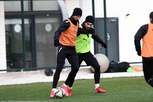 Manisa FK, Denizlispor hazırlıklarını sürdürdü