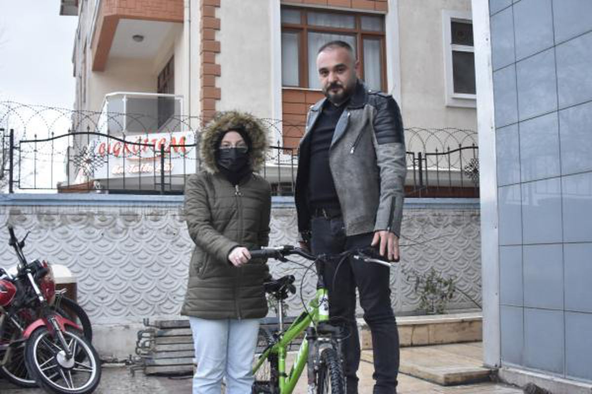 Teslime, çalınan bisikletine kavuştu