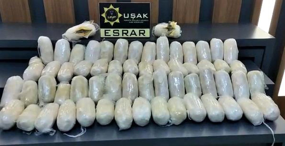 Uşak\'ta 15 kilo esrar ele geçirildi