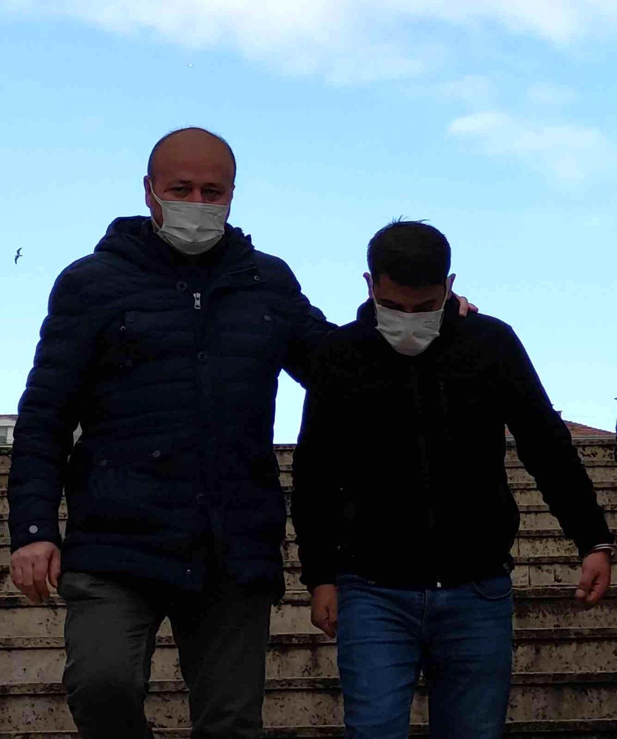 Uyuşturucu ticaretinden tutuklandı