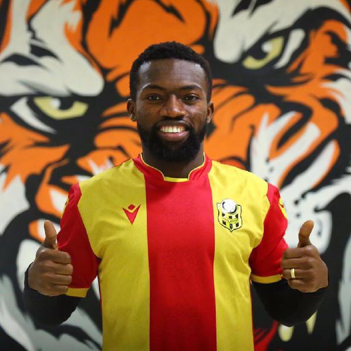 Yeni Malatyaspor, Azubuike ve Kenan Özer\'i kadrosuna kattı