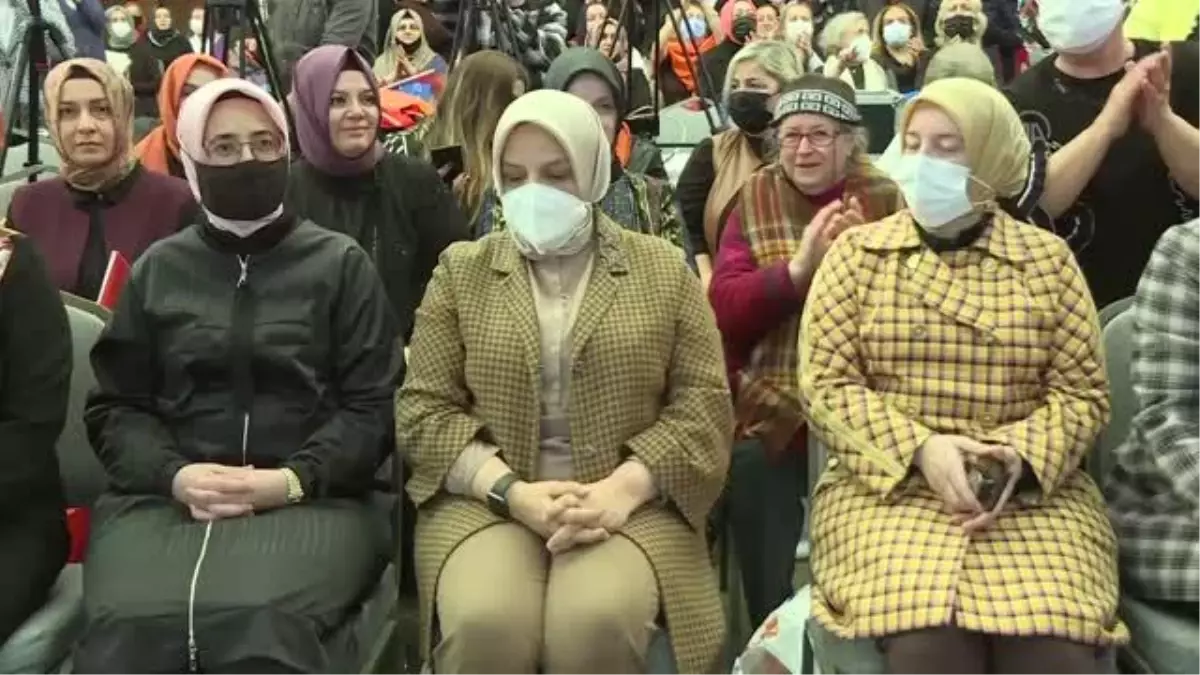 AK Parti İstanbul Kadın Kolları Mahalle Başkanları Kızılcahamam'da bir araya geldi