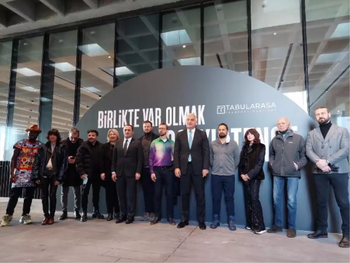 Son dakika haberi: AKM\'DE İLK ULUSLARARASI SERGİ BAKAN ERSOY\'UN KATILIMIYLA AÇILDI