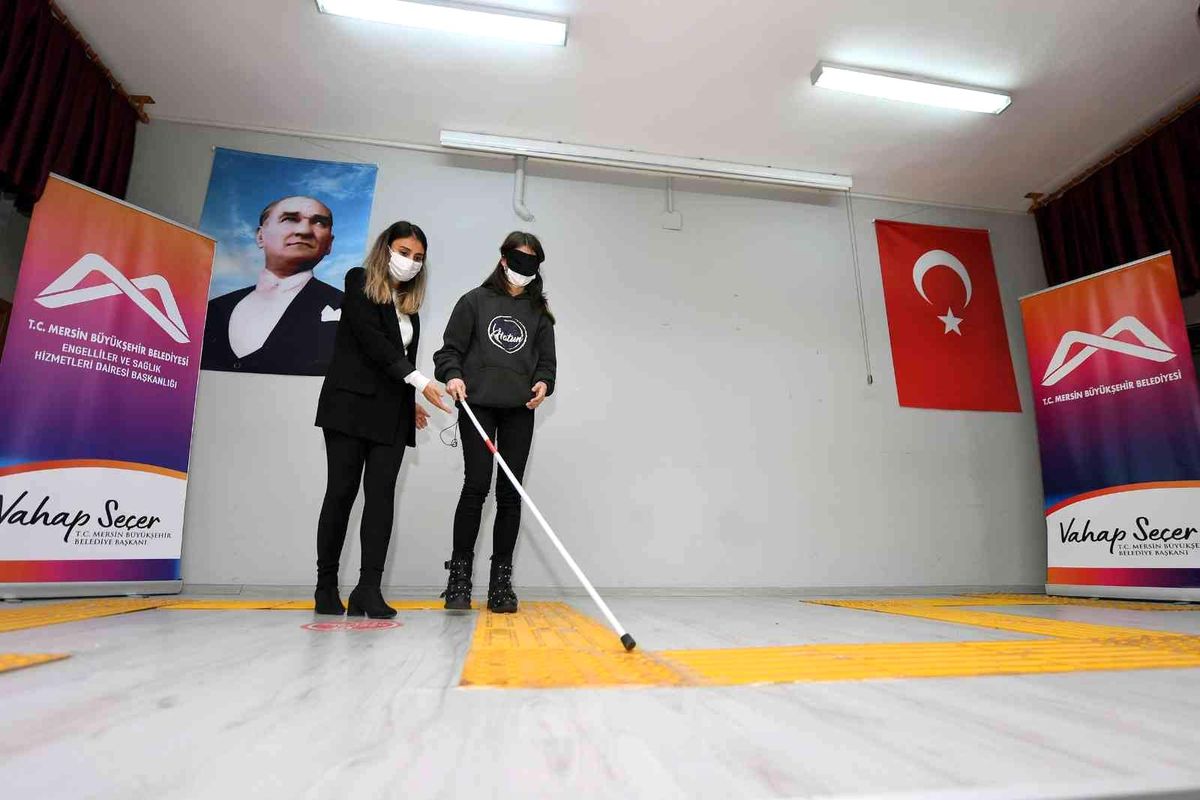 Beyaz Baston Görme Engeliler Haftasında farkındalık ve empati çalışması