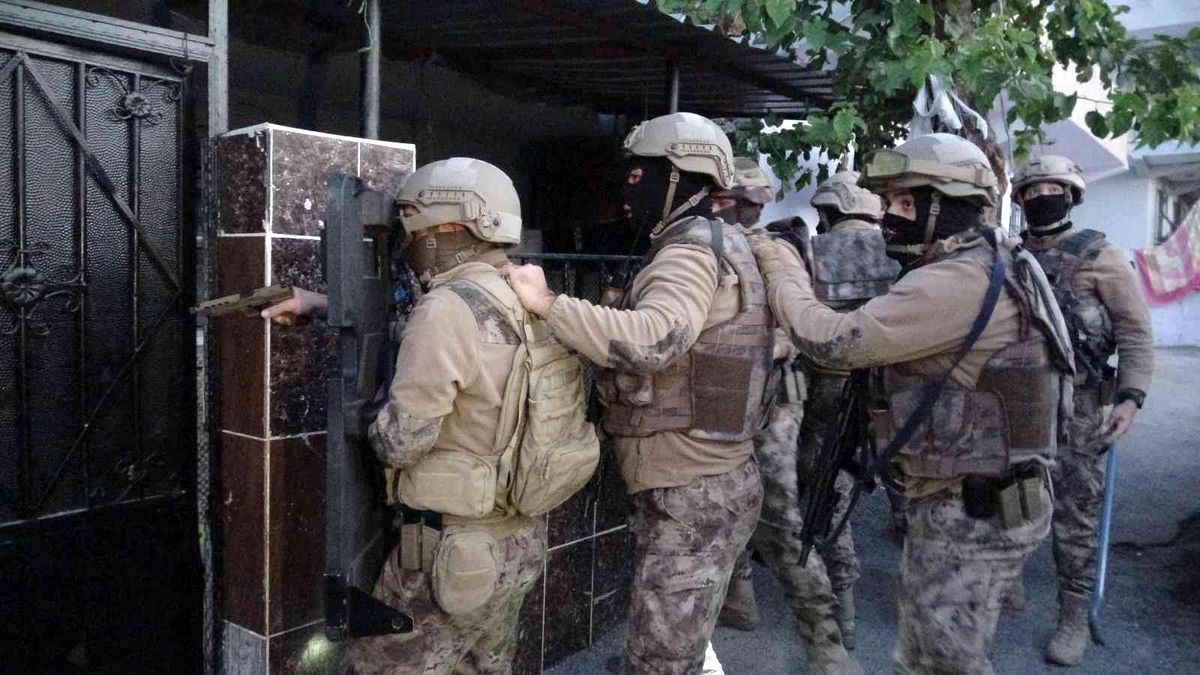 Bursa\'da suç örgütü operasyonunda 5 tutuklama