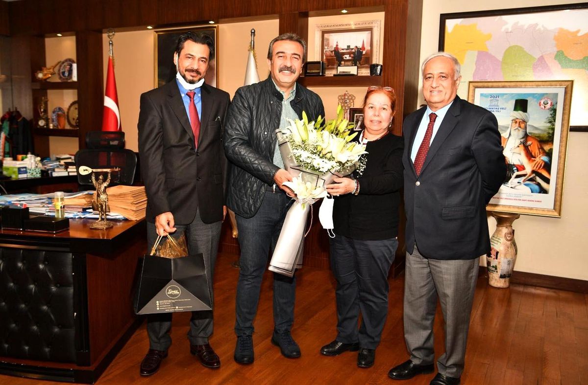 Çukurova Belediyesi\'nde sosyal denge tazminatı 2 bin 500 lira