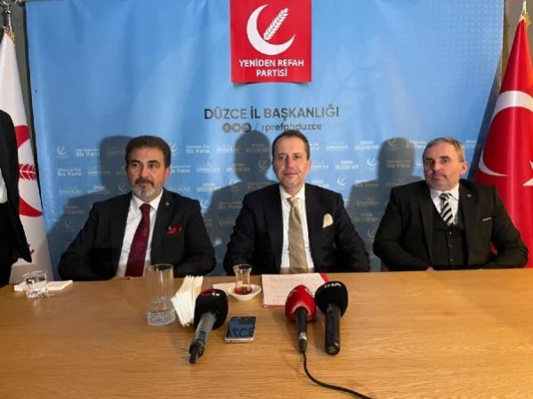 Fatih Erbakan: Üniversiteler diplomalı işsiz yetiştirme fabrikasına dönüşmüş (2)