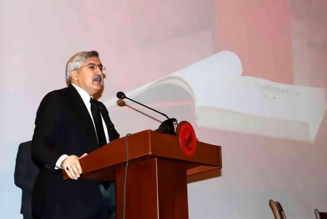 Hatay Devleti Resmi Gazetesi kitabı Hatay'da tanıtıldı