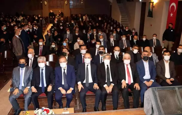 Hatay Devleti Resmi Gazetesi kitabı Hatay'da tanıtıldı