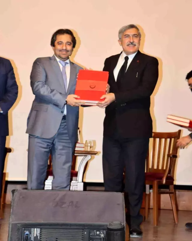 Hatay Devleti Resmi Gazetesi kitabı Hatay'da tanıtıldı