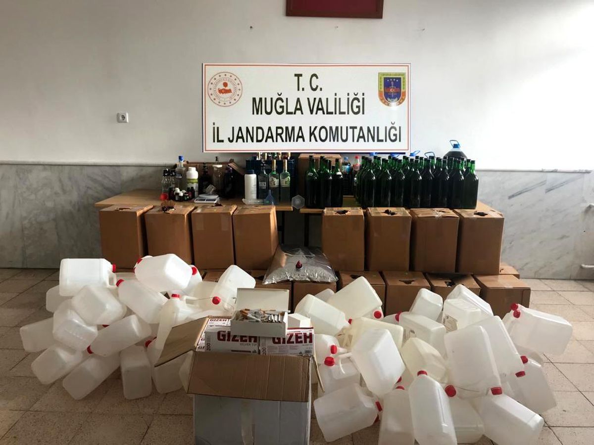 Son dakika haberi... Kaçak içki operasyonunda 2 kişi yakalandı