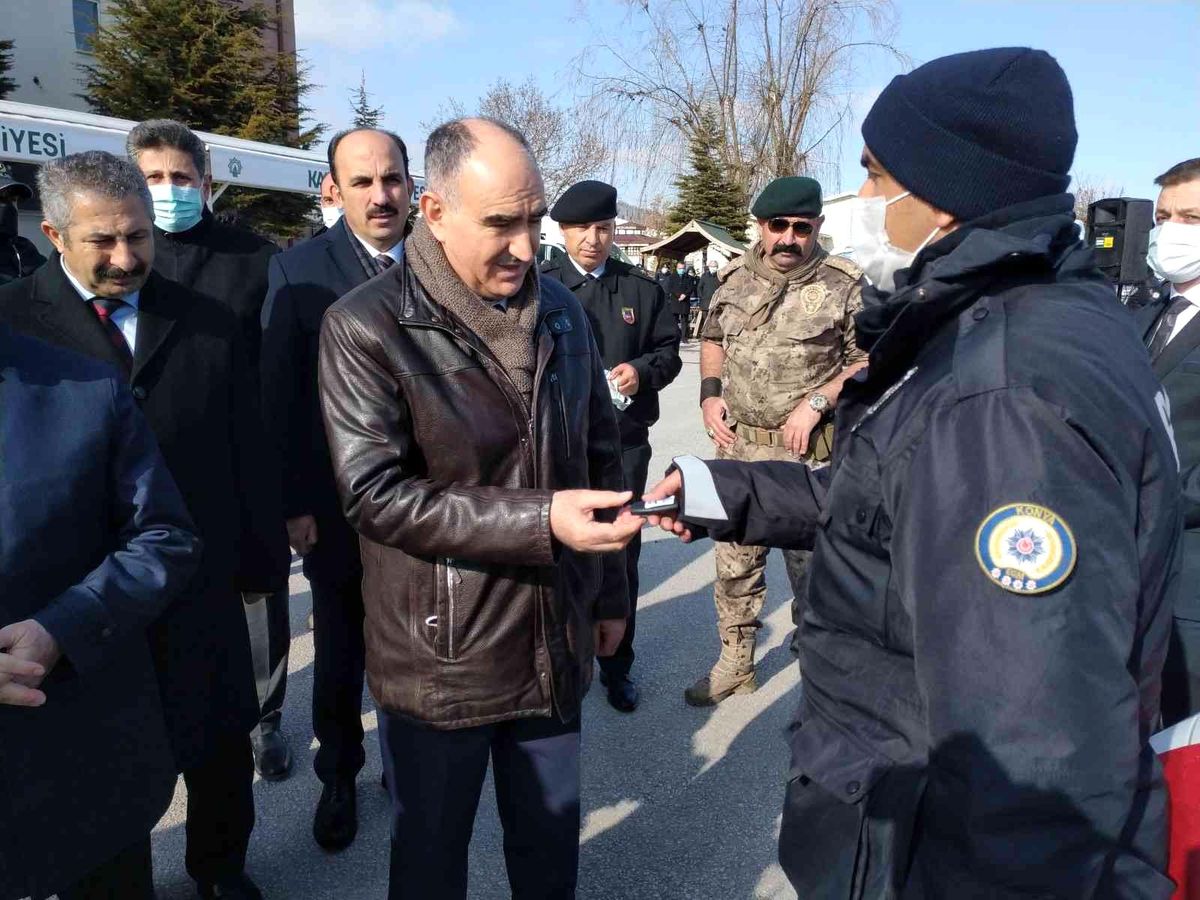 Konya Emniyetine araç desteği