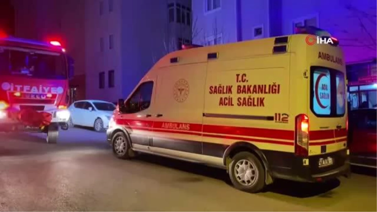 Ocağa koyduğu yağ parladı, mutfakta yangın çıktı...Üzerine kızgın yağ sıçrayan vatandaş yaralandı