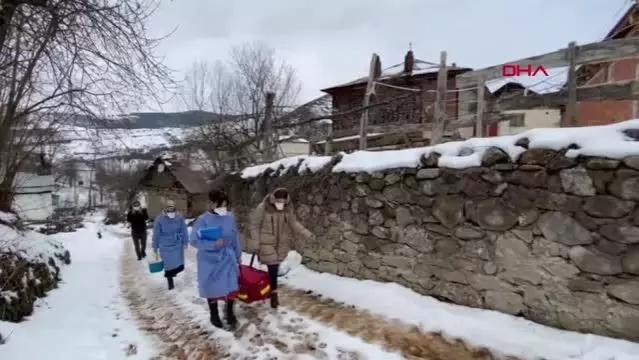 Ordu'da 93 yaşındaki Karakoç'un aşısı için sağlıkçılar yollara düştü