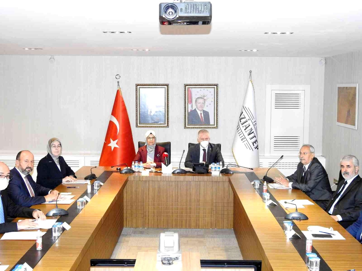 TBMM İnsan Hakları komisyonu üyelerinden Gaziantep Valiliğine ziyaret