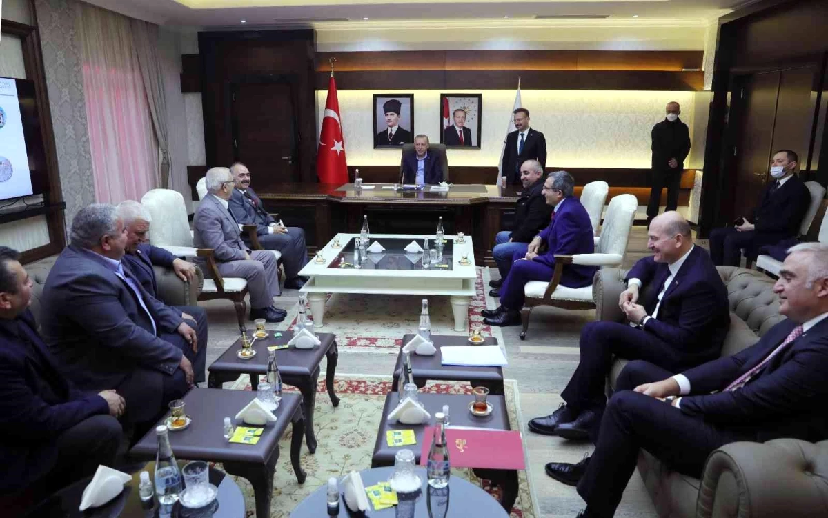 Son dakika haberleri... Aydın\'da cemevi başkanlarından Cumhurbaşkanı Erdoğan\'a teşekkür ziyareti