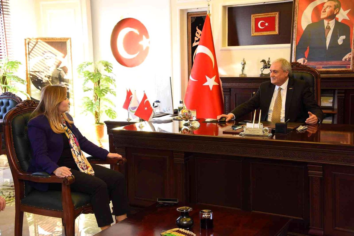 Başkan Bakkalcıoğlu, Kılıç\'a çalışmalar hakkında bilgi verdi