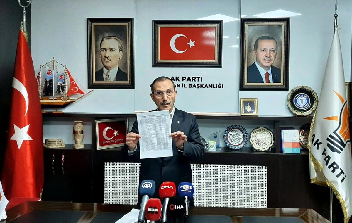 Başkan Dağtekin\'den \'yanlış açıklamaya\' belgeli cevap