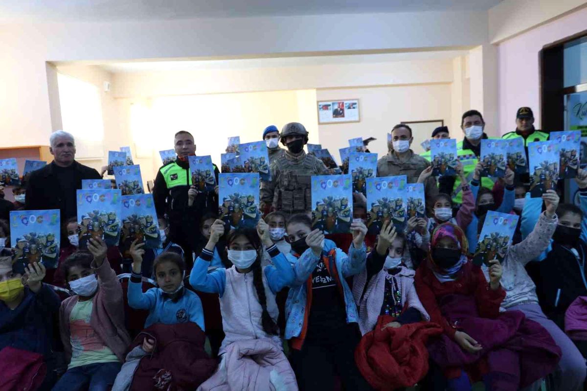 Son dakika haberleri! Çocuklara trafik kuralları anlatıldı