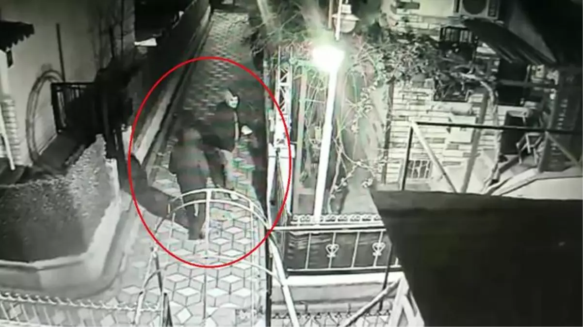 Lüks evlerin olduğu mahalleye dadanan hırsızlar suçüstü böyle yakalandı
