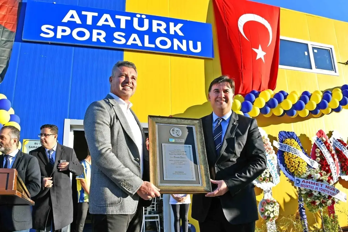 Atatürk Spor Salonu hizmete açıldı