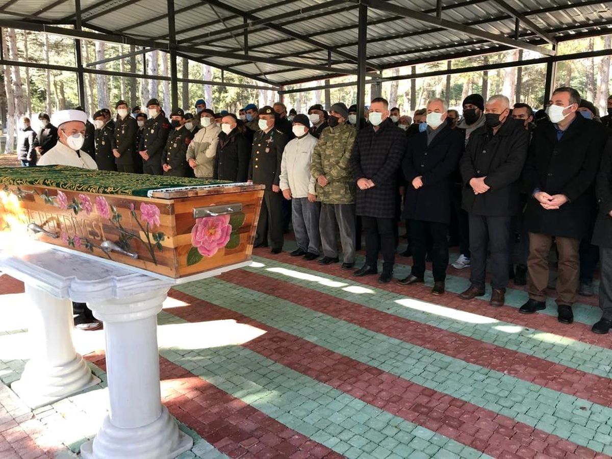 Son dakika haberi: Ispartalı şehit babası son yolculuğuna uğurlandı