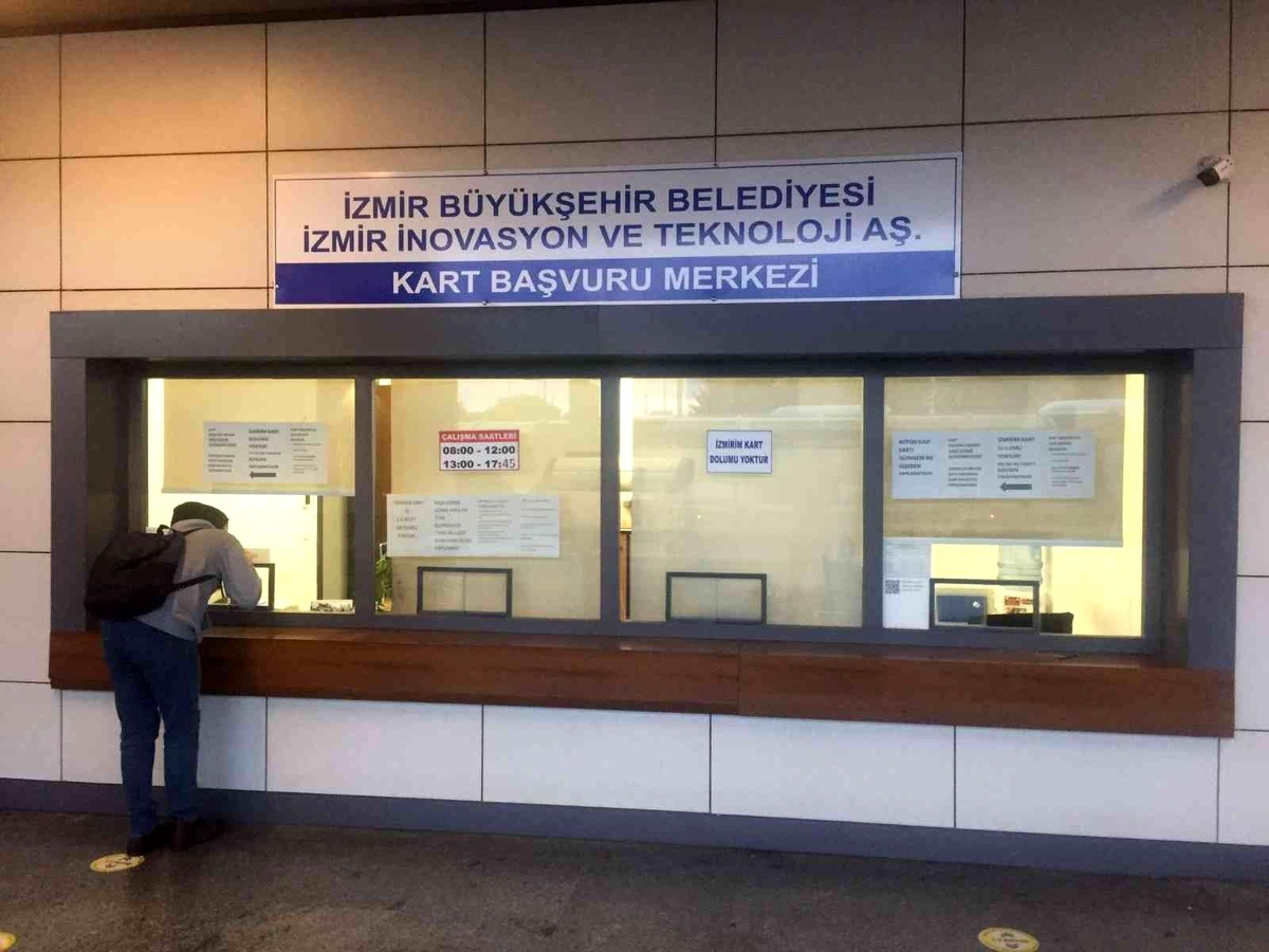 İzmir\'de \'Sağlık Personeli Kartı\' uygulaması başladı