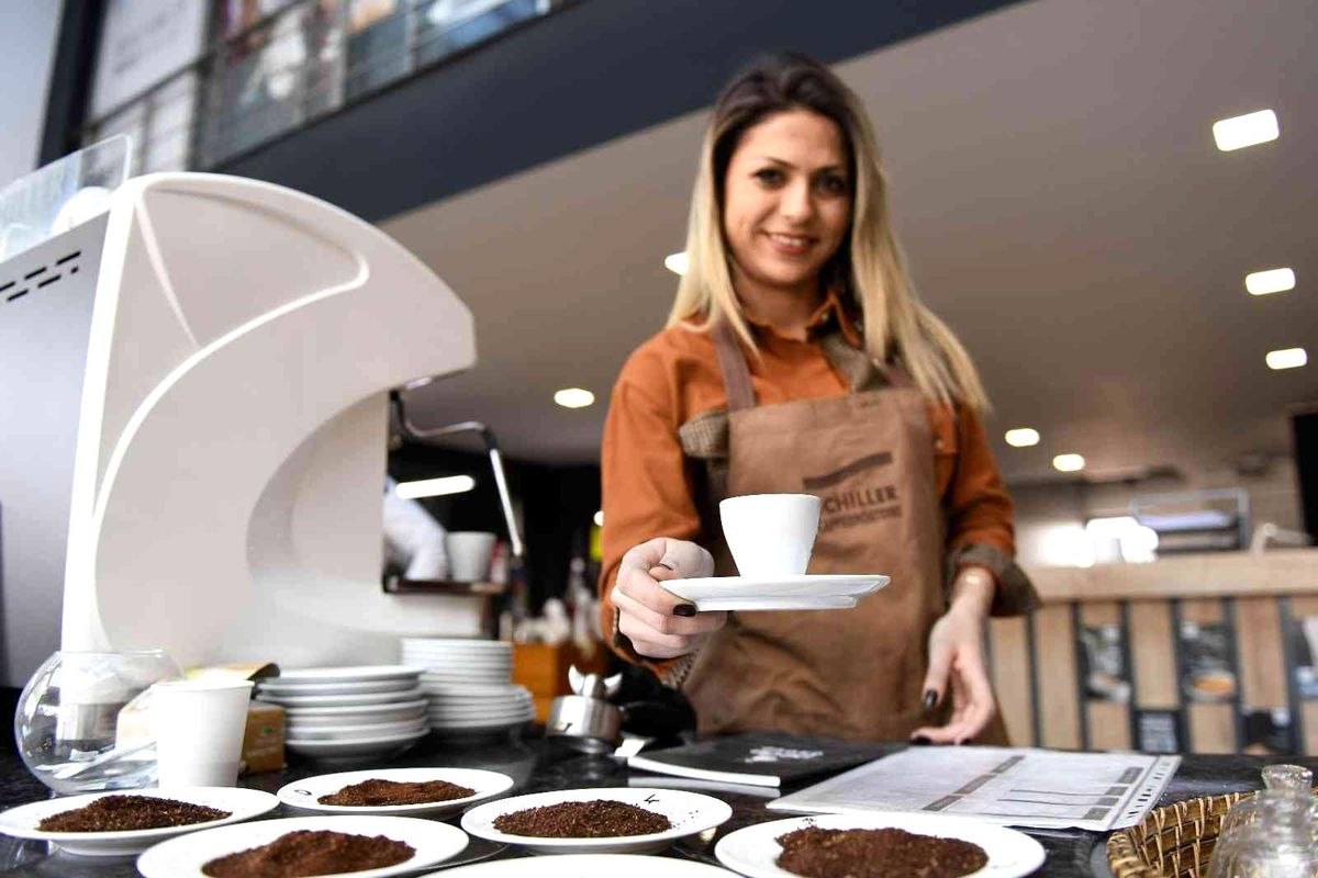 Muratpaşa\'dan baristalık kursu