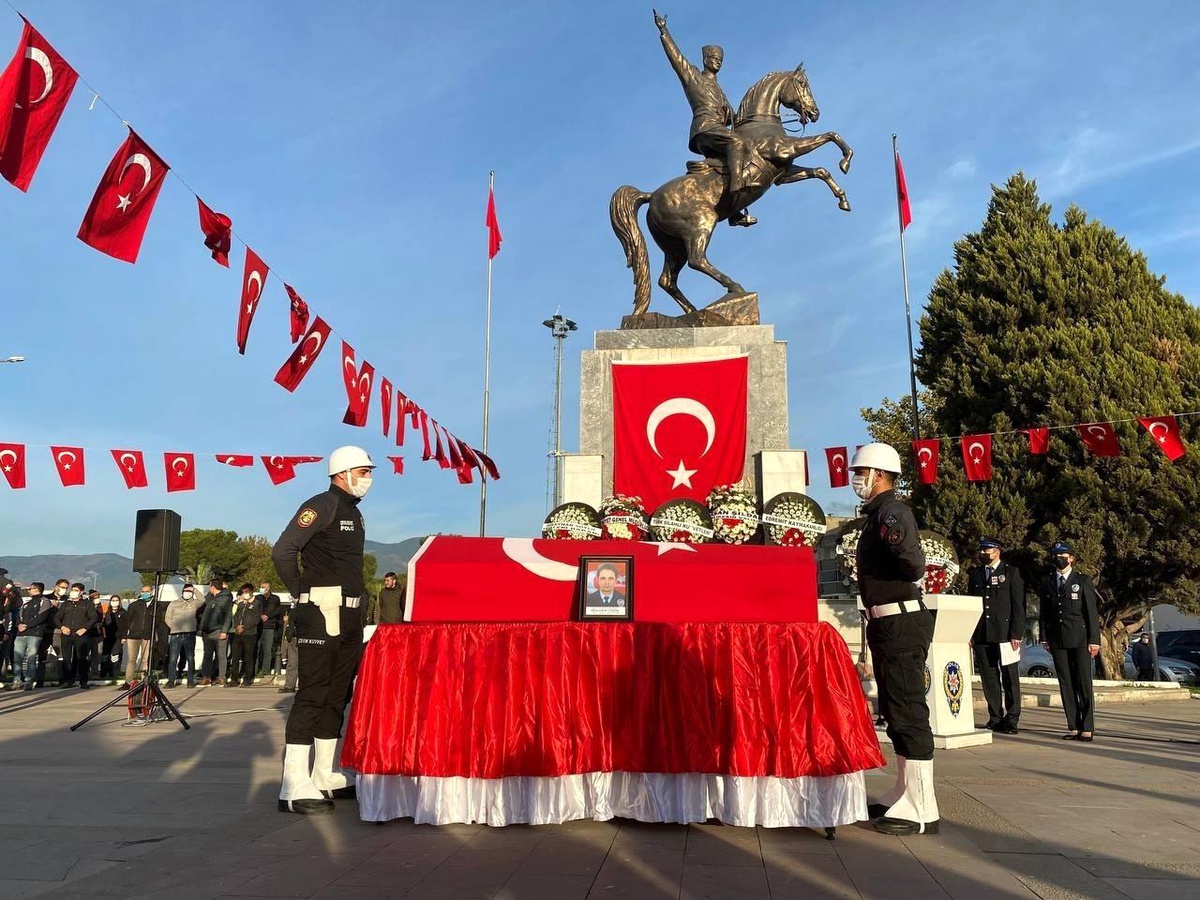 Son dakika haber | Şehit polis memurunun ailesine destek için yardım kampanyası başlatıldı