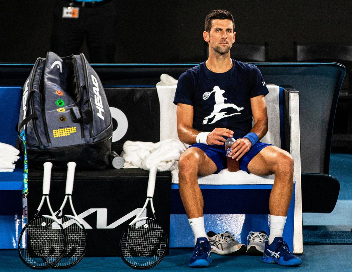 Sırbistan Cumhurbaşkanı Vucic, Avustralya\'yı Djokovic\'e "kötü muamele" yapmakla suçladı
