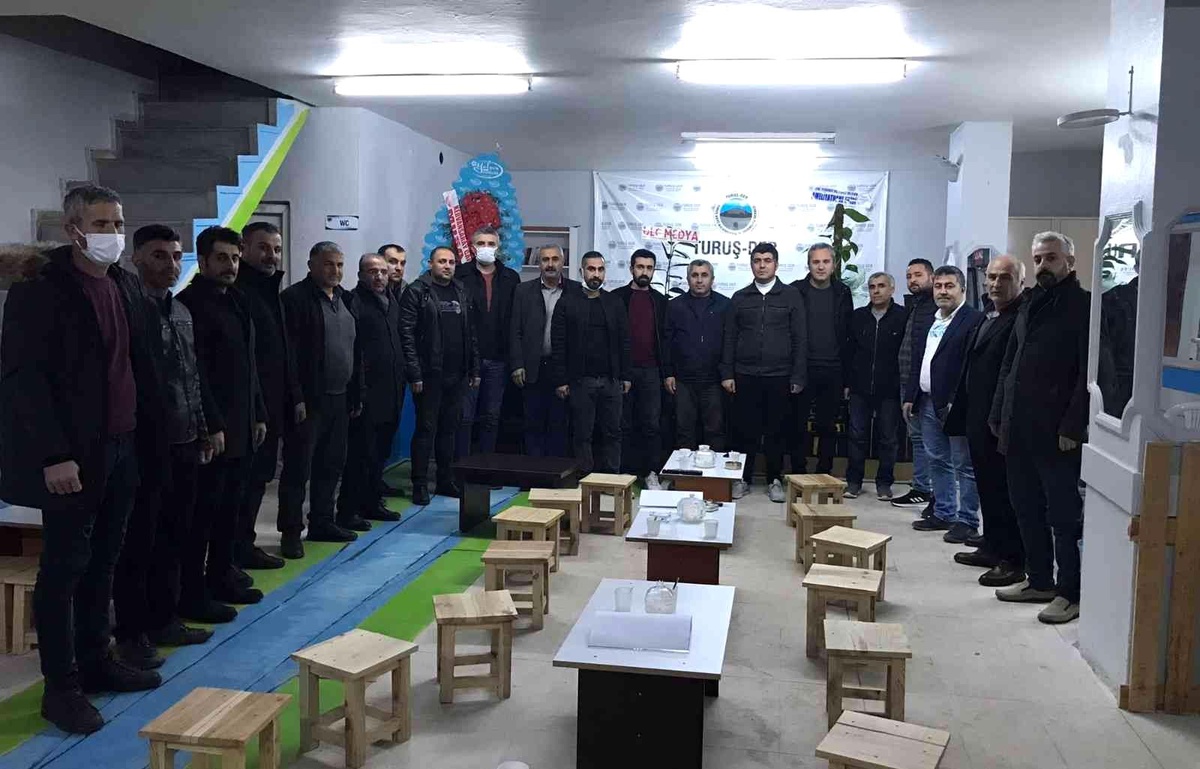 Sünni ve Alevi dernekler kardeş oldu