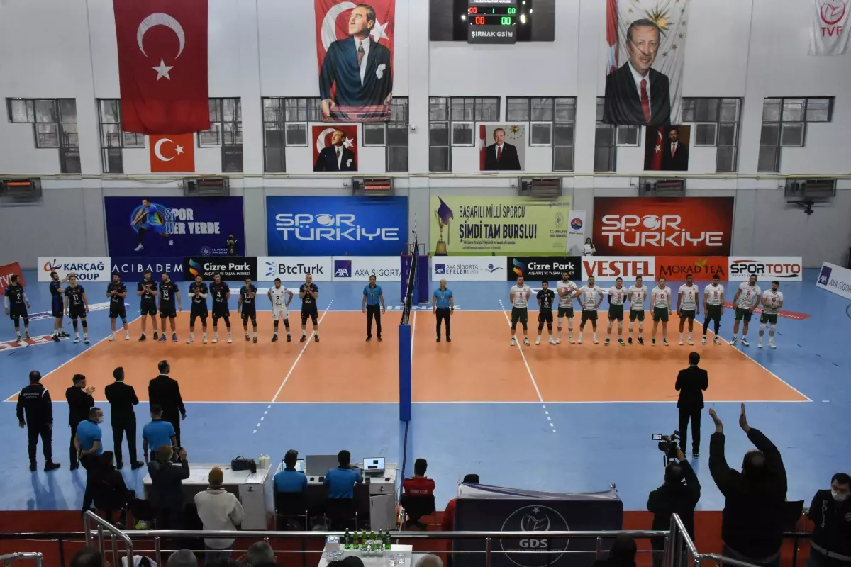 Efeler Ligi: Cizre Belediyespor: 0 Halkbank: 3