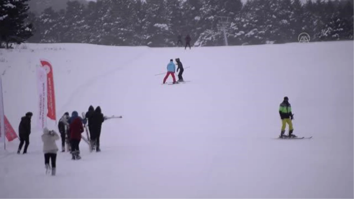 Yalnızçam Kayak Merkezi\'nde sezon açıldı