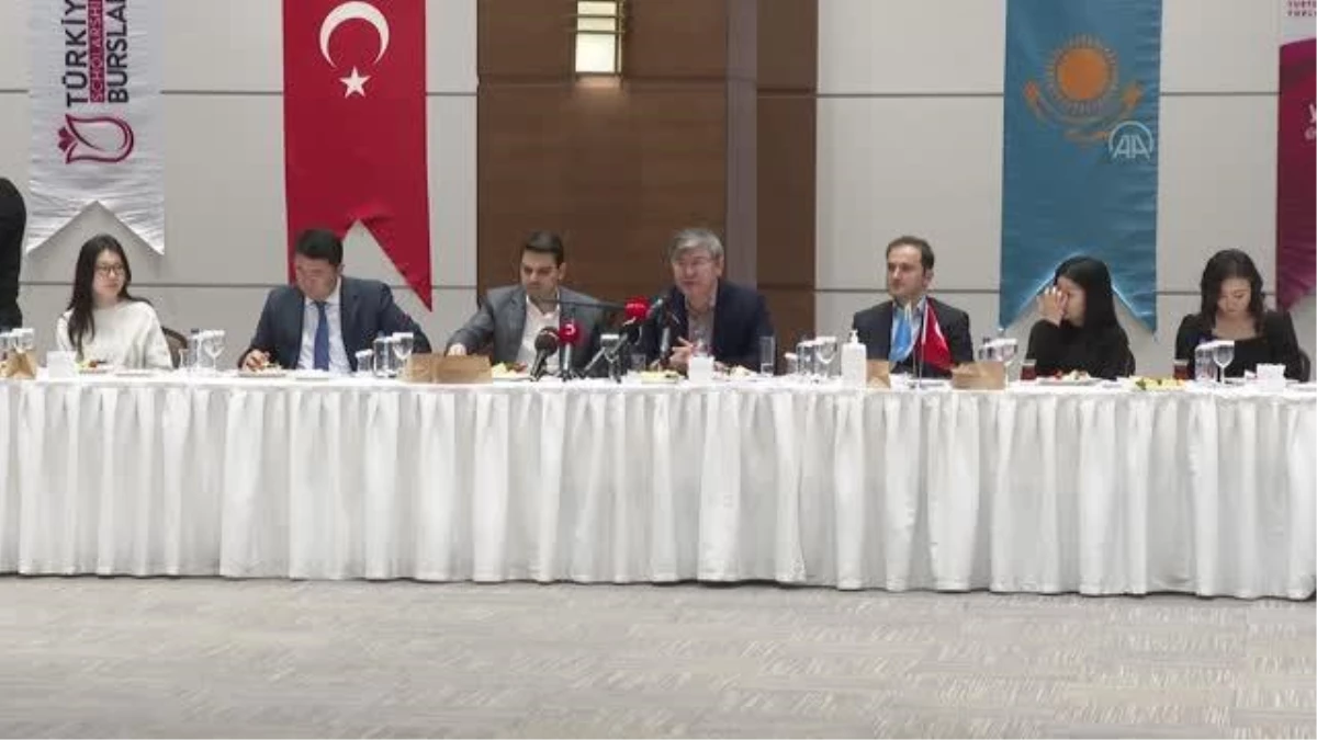 Son dakika haberi | YTB, Türkiye\'de okuyan Kazak öğrencilere moral kahvaltısı düzenledi (1)