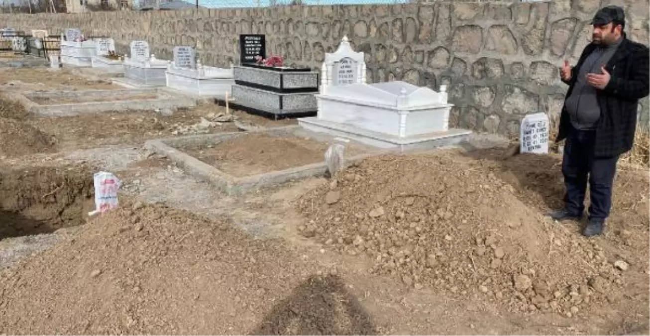 ANNESİ İLE KAZADA ÖLEN CEMAL'İN ÇİFTE MUTLULUĞU YARIM KALDI