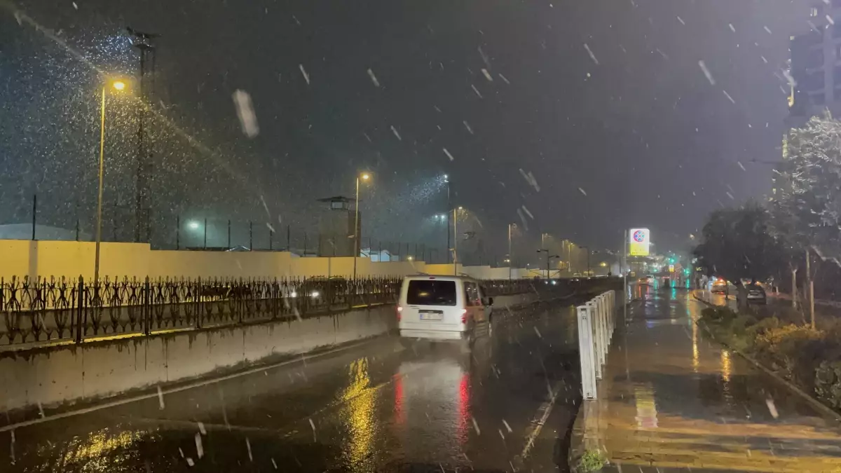 Kar yağışı başladı