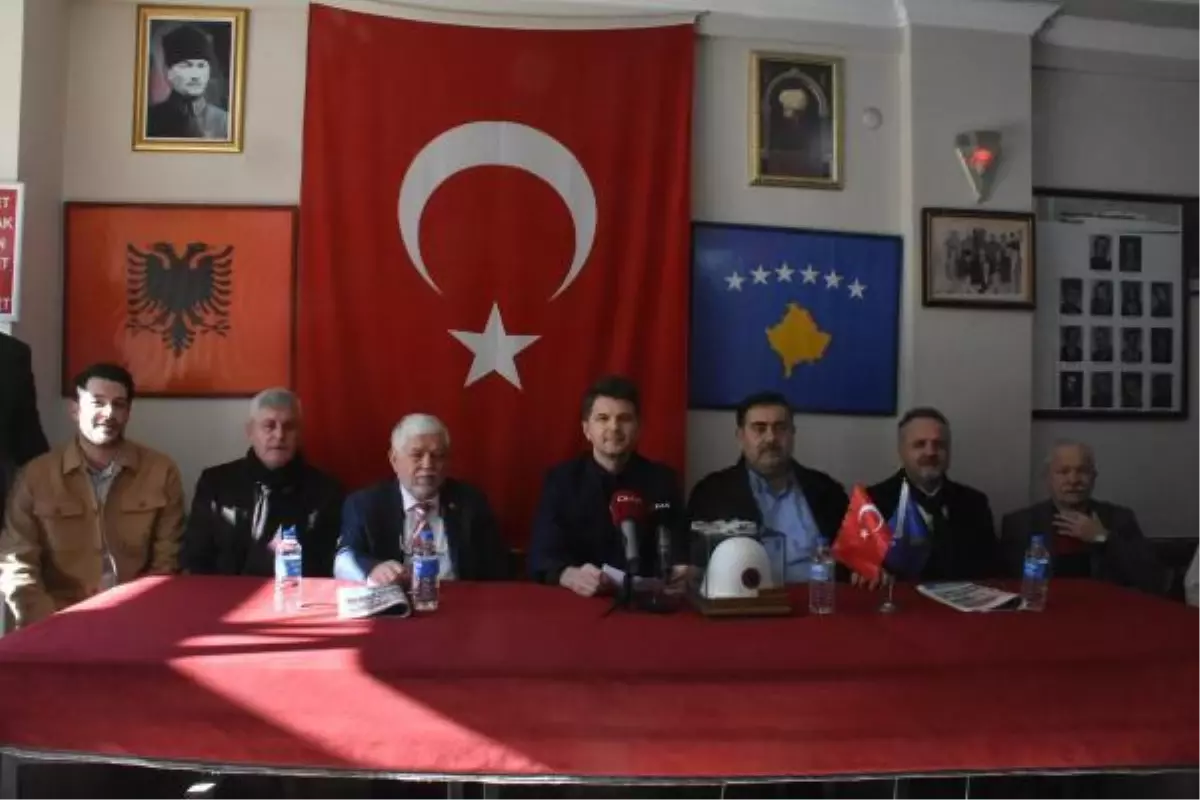 Son dakika haberi... KOSOVA RUMELİ DERNEĞİ: KOSOVA HÜKÜMETİNİN YANINDAYIZ