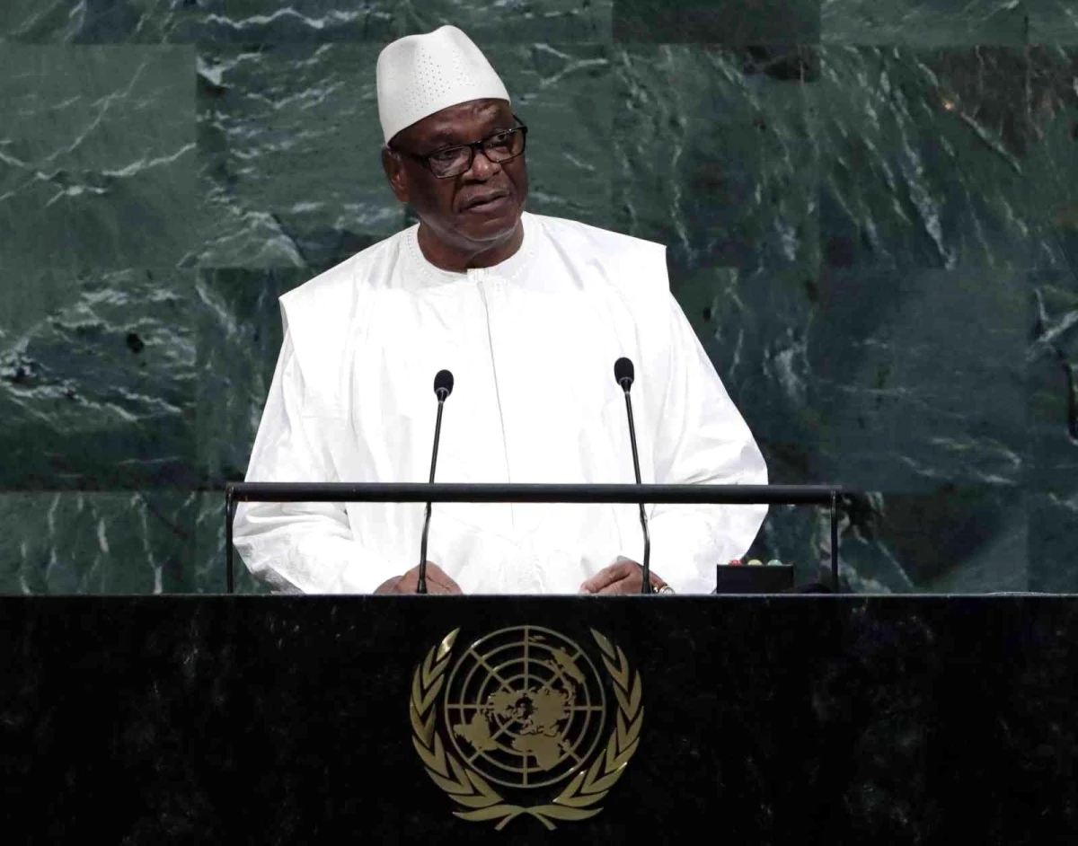 Mali\'nin devrik lideri Keita 76 yaşında hayatını kaybetti