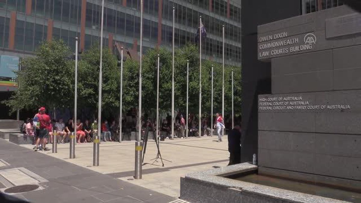 MELBOURNE - Djokovic'in Avustralya vizesinin iptaline karşı açtığı davanın görülmesine başlandı (2)