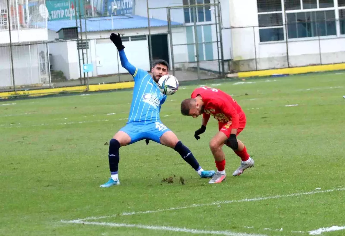 TFF 3. Lig: Belediye Derincespor: 1 Edirnespor: 0