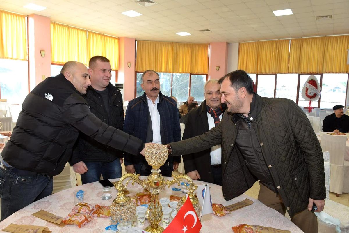 Son dakika... Başkan Yüksel, oda seçimlerinde esnafın heyecanına ortak oldu