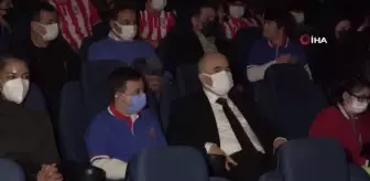 Canım Dayım filmi özel çocuklarla izlendi