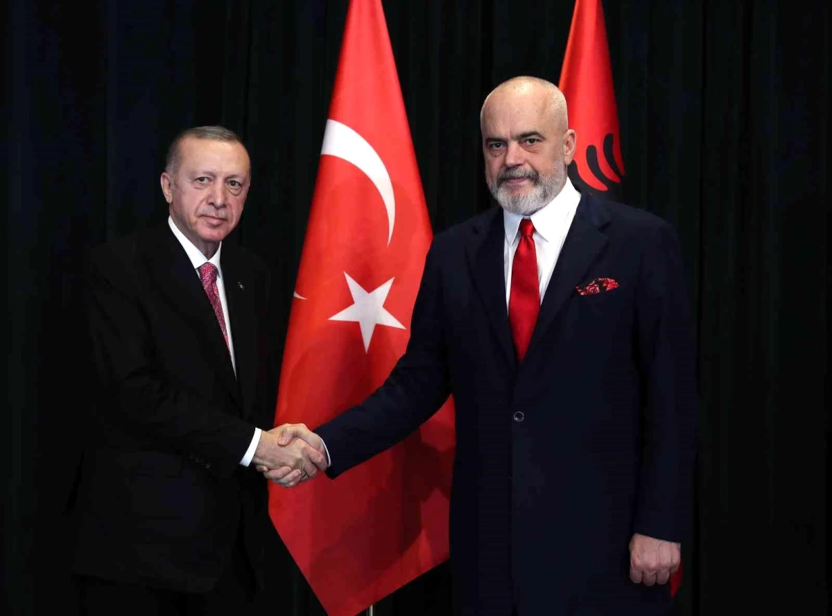 Cumhurbaşkanı Erdoğan Arnavutluk Başbakanı Edi Rama ile görüştü