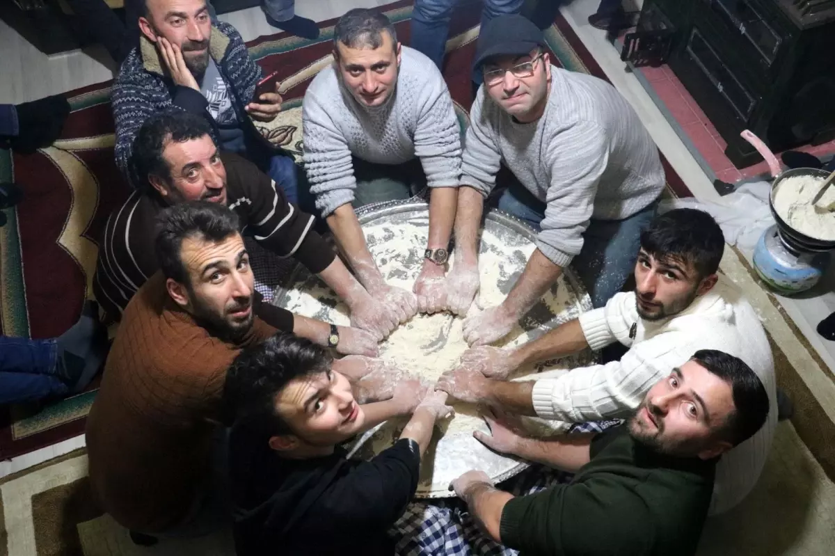 En az 6 kişiyle yapılıyor yapımı saatler sürüyor