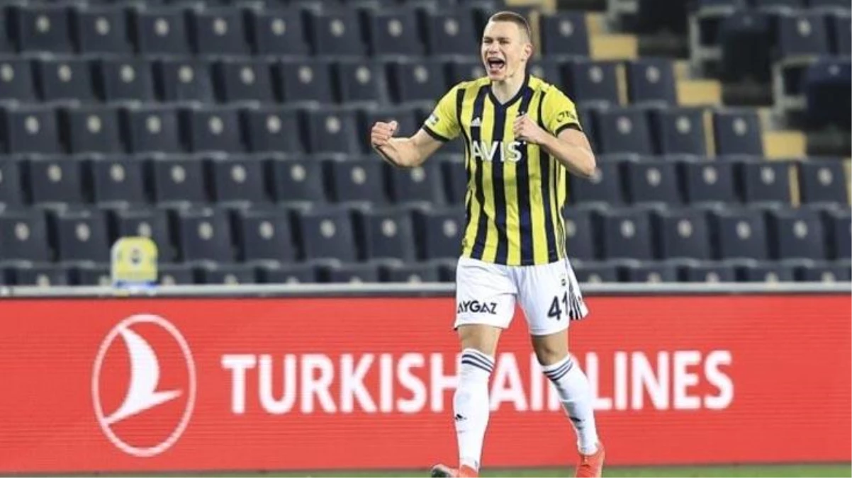 Fenerbahçe\'nin başına talih kuşu kondu! Dünyanın en zengin kulübü, Attila Szalai için devrede